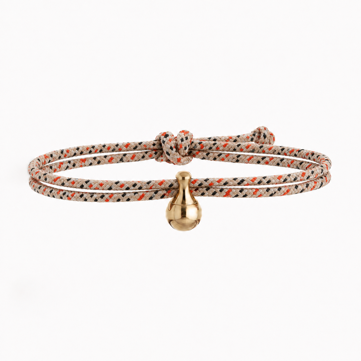 Tadblu EVER CLOSE damesarmband met zand-oranje-zwart patroon koord, vergulde traanvormige ashouder en verstelbare knoopsluiting.